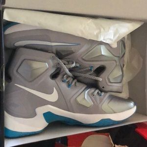 Lebron 13 Blue Lagoon
